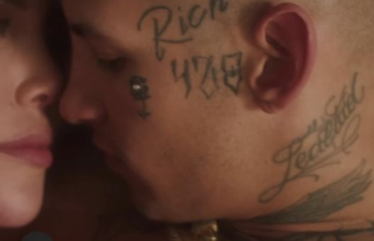 “L-Gante e Wanda, storia d’amore inventata dalla stampa: applausi”, il cantante risponde così “L-Gante e Wanda, storia d’amore inventata dalla stampa: applausi”, il cantante risponde così - immagine 1