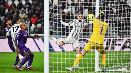 TURIN, ITALY - FEBRUARY 12: Adrien Rabiot of Juventus scores the team's first goal past Pietro Terracciano of ACF Fiorentina during the Serie A match between Juventus and ACF Fiorentina at on February 12, 2023 in Turin, Italy. (Photo by Valerio Pennicino/Getty Images)