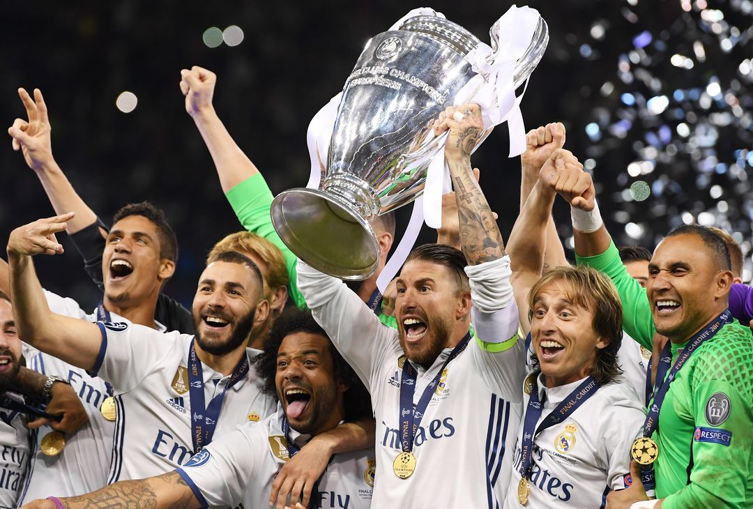  CARDIFF, WALES - JUNE 03:  Sergio Ramos of Real Madrid lifts The Champions League trophy after the UEFA Champions League Final between Juventus and Real Madrid at National Stadium of Wales on June 3, 2017 in Cardiff, Wales.  (Photo by Matthias Hangst/Getty Images) 