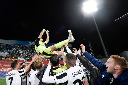 Gianluigi Buffon Gianluigi Buffon