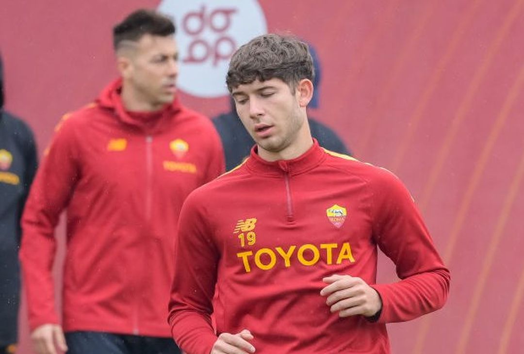 La Roma torna ad allenarsi dopo la sconfitta nel derby – FOTO GALLERY - immagine 12