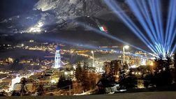 Mondiali di sci a Cortina, la foto della cerimonia d’apertura diventata virale: ecco chi l’ha scattata