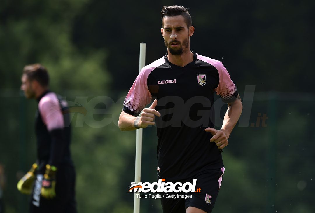  BELLUNO, ITALY - JULY 20:  Alessandro Salvi runs during a training session at the US Citta' di Palermo training camp on July 20, 2018 in Belluno, Italy.  (Photo by Tullio M. Puglia/Getty Images) 