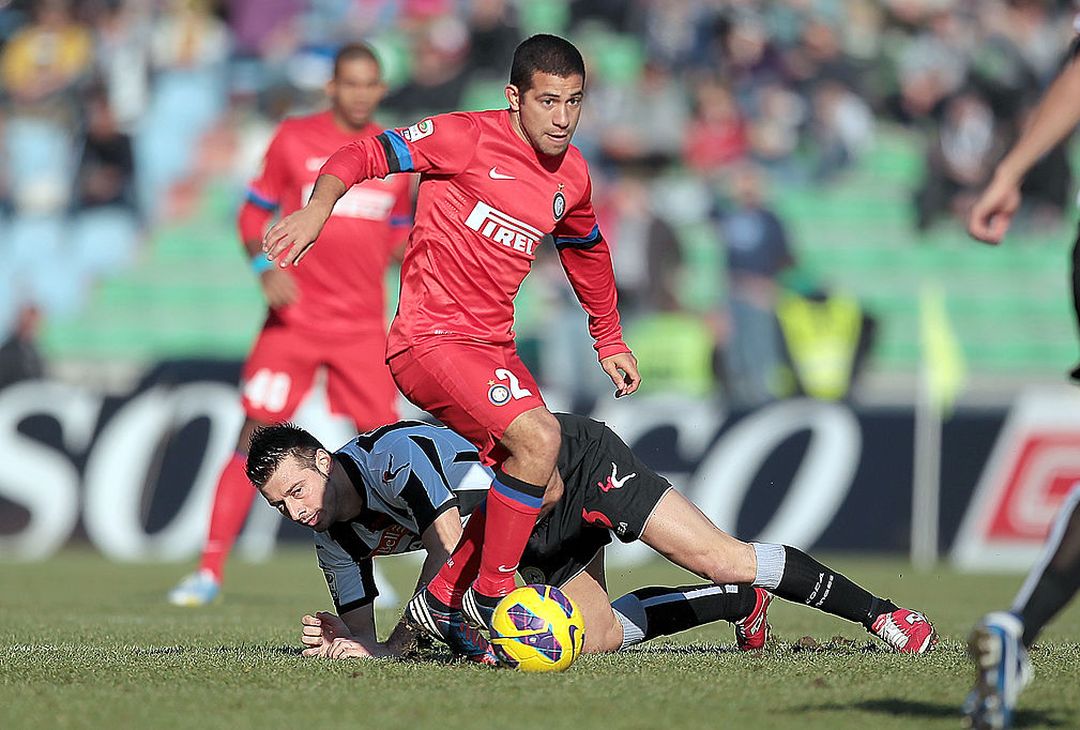  WALTER GARGANO - Il 2/9/2012, in Inter-Roma, Stramaccioni gli affida le chiavi del centrocampo in un 4-3-1-2, la partita finirà 1-3 per gli ospiti. Ben presto si capirà che quel ruolo non fa per lui  