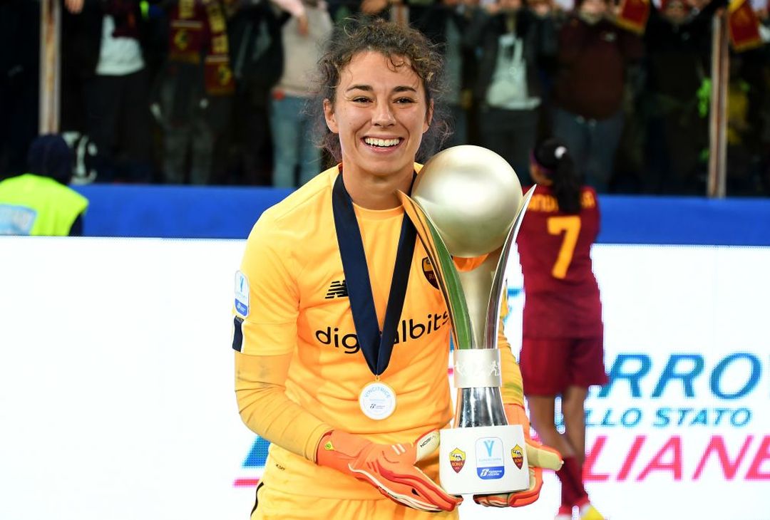 La Roma Femminile vince la Supercoppa: le immagini della festa – FOTO GALLERY - immagine 18