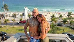 Vidal e Sonia Isaza si godono la spiaggia di Rio: ecco la foto della coppia
