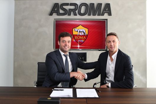 Getty Images Roma, l’estate addosso. Ritiro, cessioni e tre colpi: Pinto e Mourinho di corsa- immagine 2
