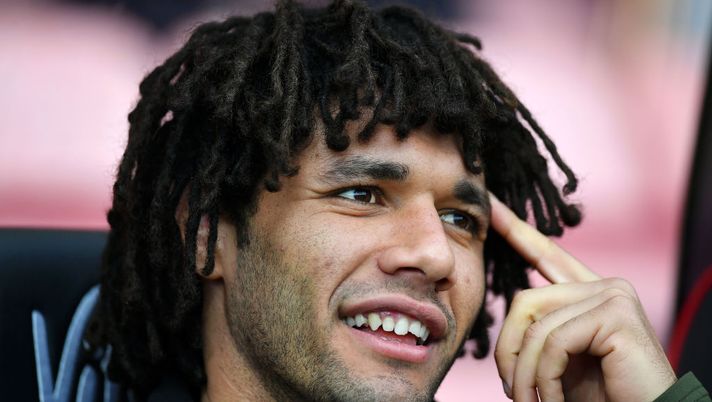 BOURNEMOUTH, ENGLAND - NOVEMBER 25:  Mohamed Elneny of Arsenal looks on prior to the Premier League match between AFC Bournemouth and Arsenal FC at Vitality Stadium on November 25, 2018 in Bournemouth, United Kingdom.  (Photo by Dan Mullan/Getty Images) 