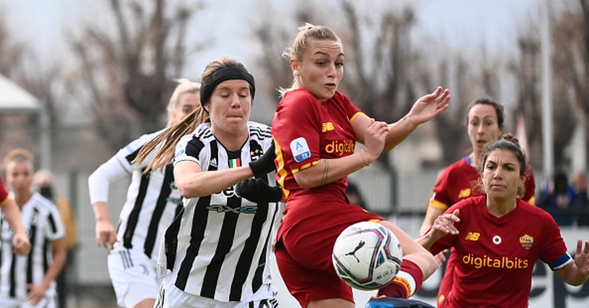 Coppa Italia, a Ferrara la finale Juve Roma. Le dichiarazioni delle calciatrici Coppa Italia, a Ferrara la finale Juve Roma. Le dichiarazioni delle calciatrici