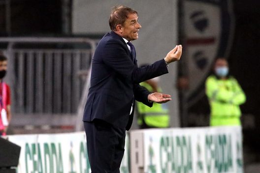 (Photo by Enrico Locci/Getty Images) Spezia, Semplici: “Non siamo ancora la squadra che vorrei, dobbiamo essere più convinti”- immagine 2