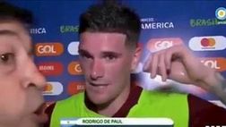 VIDEO / Argentina, giornalista sgarbato: ‘molla’ De Paul in piena intervista per inseguire Aguero