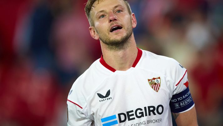 (Photo by Fran Santiago/Getty Images) Rakitic, il tifoso che non ti aspetti: “Spero che a Praga vinca la Fiorentina” - immagine 1