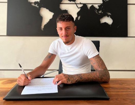 Calciomercato AC Milan Nasti Cosenza