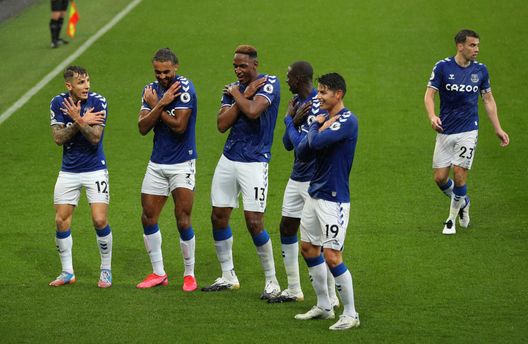 Everton (getty images) Everton (getty images)