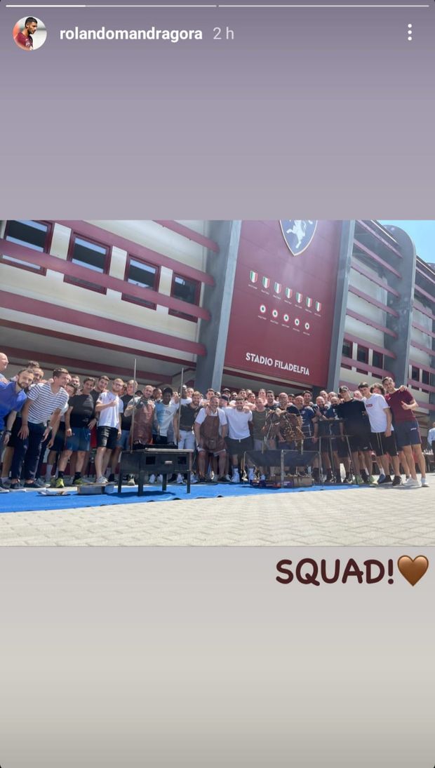 Torino, grigliata sul piazzale del Filadelfia: presente tutta la squadra e lo staff- immagine 3