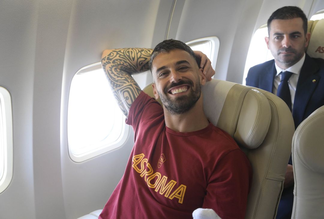 Roma, la partenza per Budapest: domani la finale di Europa League – FOTO GALLERY - immagine 2