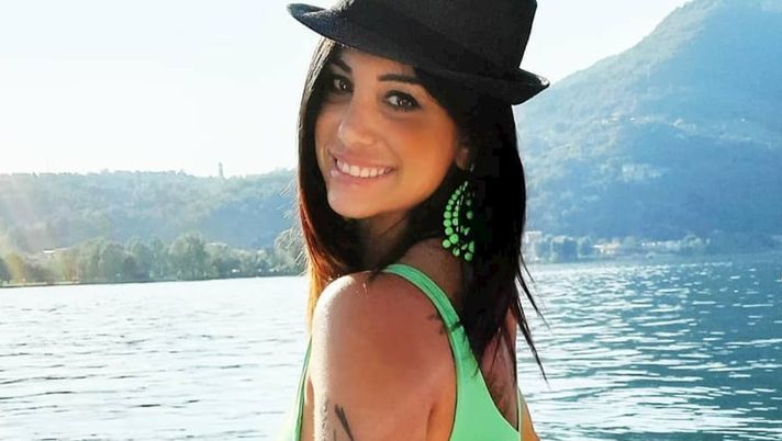 FOTO – Marika Fruscio elegante e molto sexy per l’ultima presenza in tv  FOTO – Marika Fruscio elegante e molto sexy per l’ultima presenza in tv