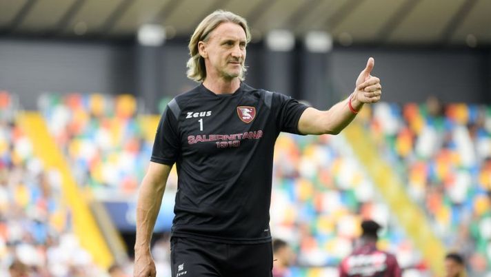 UDINE, ITALY - AUGUST 20: Davide Nicola Salernitana coach before the Serie A match between Udinese Calcio and Salernitana at Dacia Arena on August 20, 2022 in Udine, . (Photo by Francesco Pecoraro/Getty Images) Nicola: “Il ruolo in cui ho provato Maggiore, come vedo Candreva e il titolare in attacco” - immagine 1