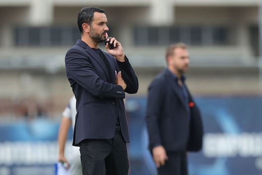 (Photo by Gabriele Maltinti/Getty Images) Monza battuto, ma Palladino: “Bravi i ragazzi, abbiamo dato il cuore, cose che capitano”- immagine 2
