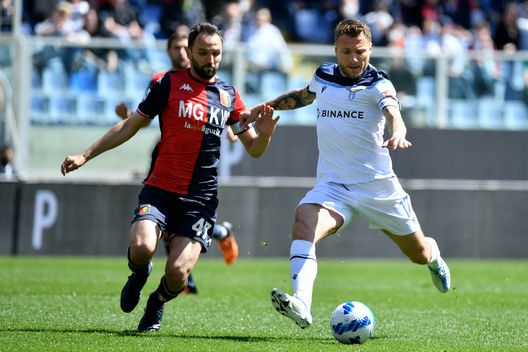 Ciro Immobile, tripletta in Genoa-Lazio 1-4, contro l'ex compagno di squadra Milan Badelj | Serie A News (Getty Images) Ciro Immobile, tripletta in Genoa-Lazio 1-4, contro l'ex compagno di squadra Milan Badelj | Serie A News (Getty Images)