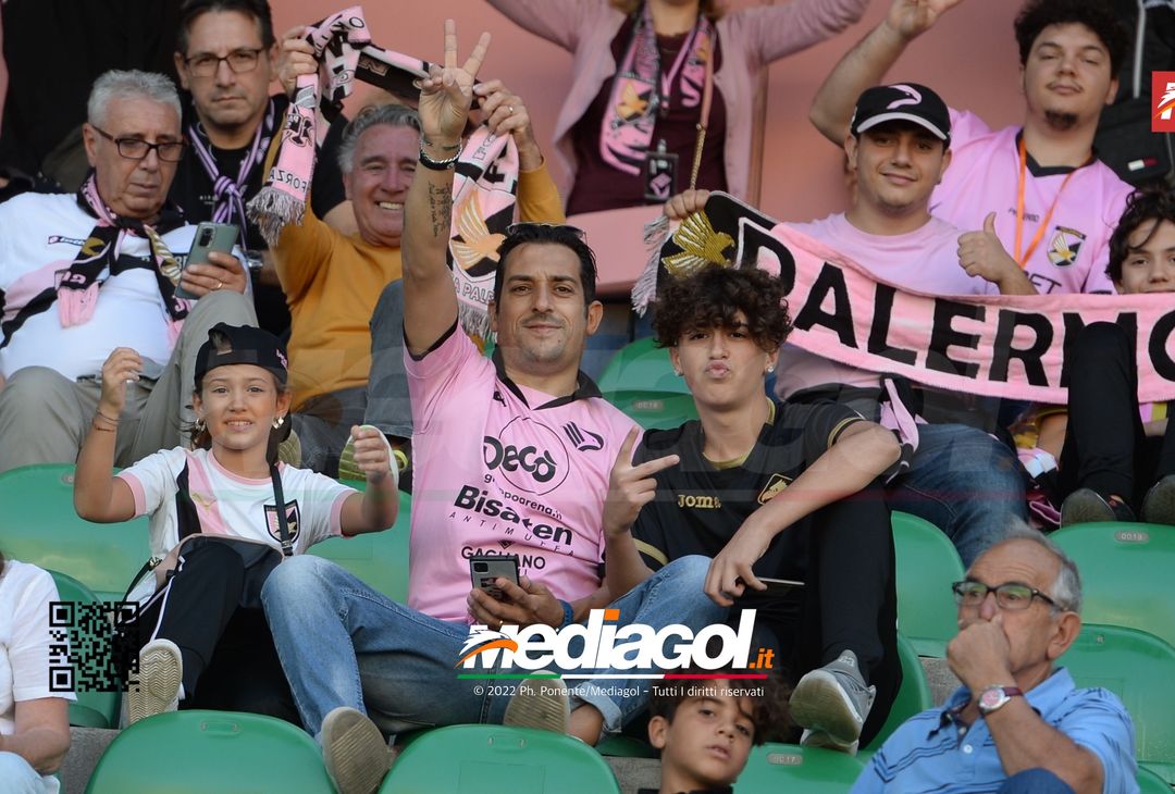 FOTOTIFO Palermo-Cittadella 0-0, i tifosi allo Stadio “Renzo Barbera” (Gallery) - immagine 14