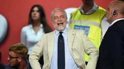 Morte Pelè, il cordoglio del Napoli: “Profondo dolore per la scomparsa di un mito”