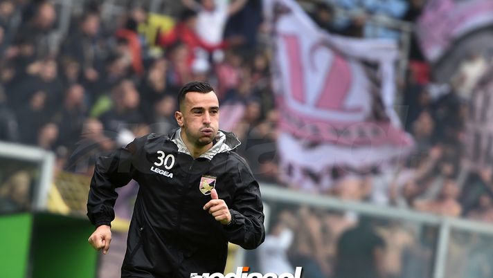 PALERMO, ITALY - MARCH 28: Ilija Nestorovski of Palermo in action during a training session at Stadio Renzo Barbera on March 28, 2019 in Palermo, Italy. (Photo by Tullio M. Puglia/Getty Images) 
