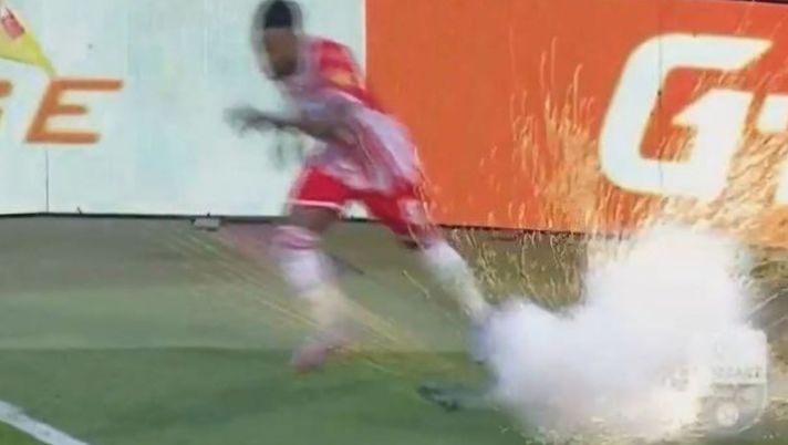 Partizan in dieci e petardo sul corner: pareggio nel derby, Stella Rossa occasione mancata - immagine 1