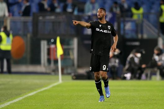 Vlahovic fa le bizze, la Fiorentina spinge su Alvarez. E Beto è fra le opzioni- immagine 2