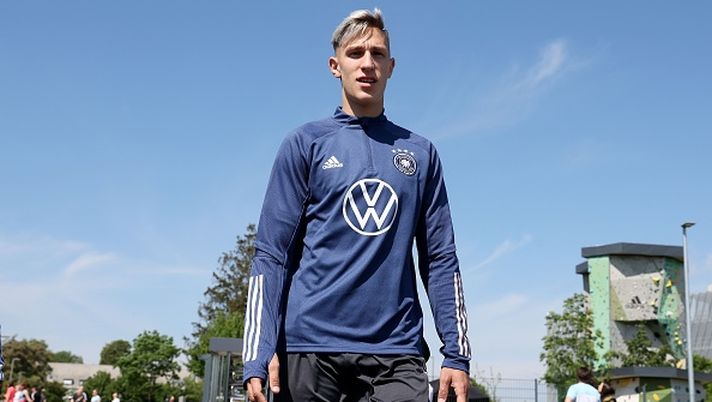 Appena arrivato al Borussia, Schlotterbeck: “Non vedo l’ora di giocare il derby con lo Schalke” - immagine 1