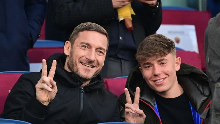 Totti-Blasi, è bagarre sulla cifra dell’assegno di mantenimento dei figli - immagine 1