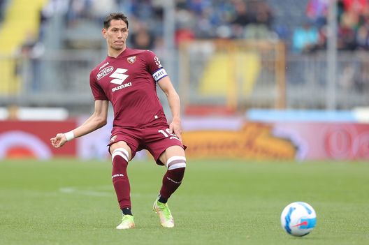EMPOLI, ITALY - MAY 01: Sasa Lukic of Torino FC in action during the Serie A match between Empoli FC and Torino FC at Stadio Carlo Castellani on May 1, 2022 in Empoli, Italy. (Photo by Gabriele Maltinti/Getty Images) Toro, con il Napoli 3 punti per finire in bellezza questo campionato. E su Belotti…- immagine 3