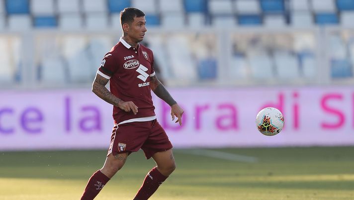 Torino, la confessione shock di Izzo: “Simulai un infortunio per evitare una combine”  Torino, la confessione shock di Izzo: “Simulai un infortunio per evitare una combine”