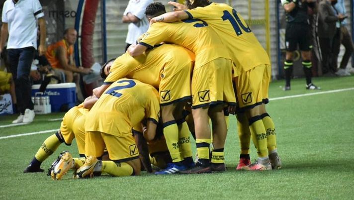 Juve Stabia, acque agitate: esonerati allenatore e direttore sportivo - immagine 1
