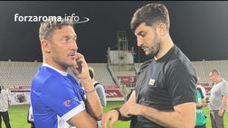 Manolas incontra Totti a Dubai: “Sempre bello rivederti capitano mio”