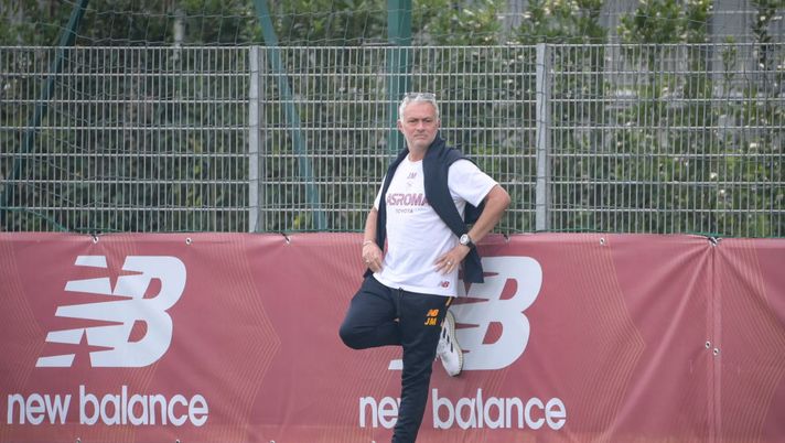 Getty Images Il fascino di Roma-Inter: Mourinho segue la Primavera a bordocampo – FOTO - immagine 1