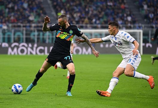 Getty Images Brozovic vs Asllani Inter Empoli