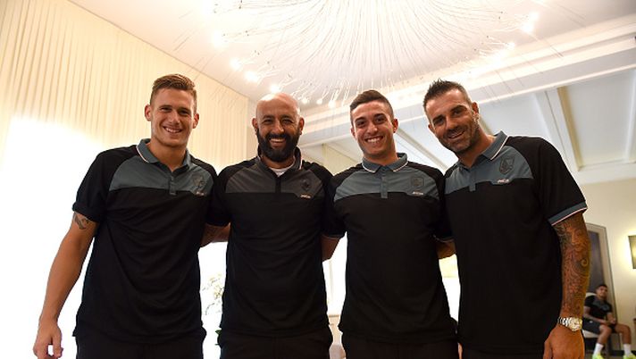 Live, Sorrentino: “Iachini, io continuerei col 3-5-2. Top 11 per me un sogno, con Sicignano noi portieri stiamo crescendo”  Live, Sorrentino: “Iachini, io continuerei col 3-5-2. Top 11 per me un sogno, con Sicignano noi portieri stiamo crescendo”