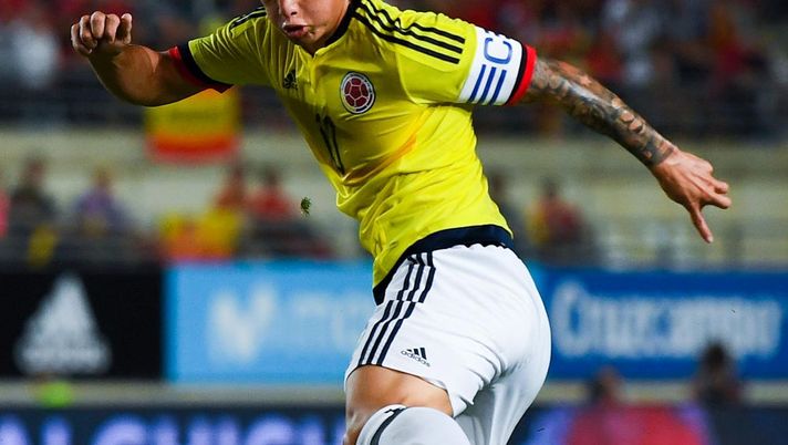 MURCIA, SPAIN - JUNE 07:  James Rodriguez of Colombia runs with the ball during a friendly match between Spain and Colombia at La Nueva Condomina stadium on June 7, 2017 in Murcia, Spain.  (Photo by David Ramos/Getty Images) 