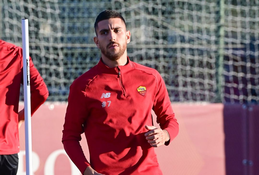 Mourinho respira: a Trigoria Pellegrini e Kumbulla in gruppo – FOTO GALLERY - immagine 36