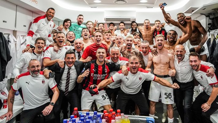 La festa dei rossoneri dopo Inter-Milan 1-2 (credits: AC Milan) 