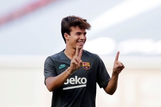 (Photo by Manu Fernandez/Pool via Getty Images) Galaxy, Riqui Puig dopo il derby perso: “Mi manca il calcio europeo, ma a Los Angeles sono felice”- immagine 2