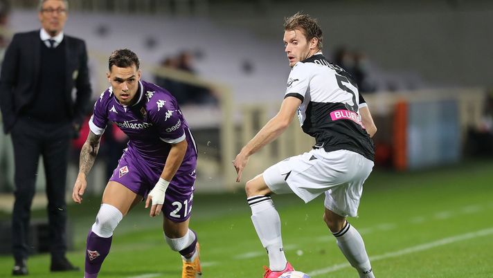FLORENCE, ITALY - OCTOBER 25: Pol Lirola of ACF Fiorentina in action during the Serie A match between ACF Fiorentina and Udinese Calcio at Stadio Artemio Franchi on October 25, 2020 in Florence, Italy.  (Photo by Gabriele Maltinti/Getty Images) 
