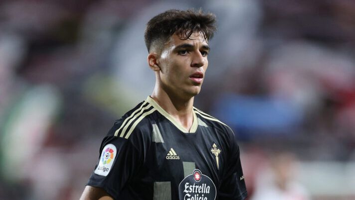 Cosa sta succedendo per Veiga al Napoli: spuntano problemi tra i due club dopo l’accordo verbale - immagine 1