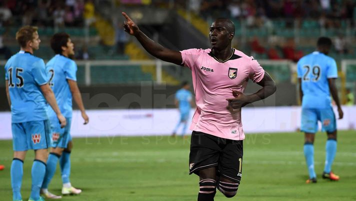 Brescia, parla Embalo: “Ci tenevo a tornare, questa città mi rende felice. A Palermo sono stato sfortunato…” Brescia, parla Embalo: “Ci tenevo a tornare, questa città mi rende felice. A Palermo sono stato sfortunato…”