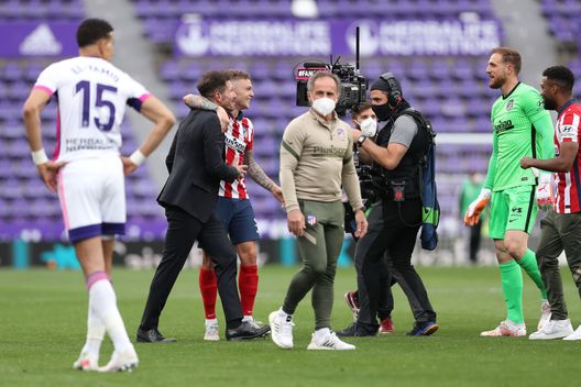 Il Cholo Simeone, Trippier: “E’ come se bevesse 5 Red Bull prima di ogni partita”…- immagine 4