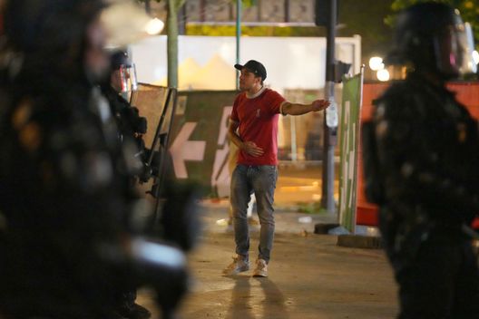 UEFA risarcisce tifosi Liverpool per la “caotica finale” di Champions League a Parigi- immagine 5