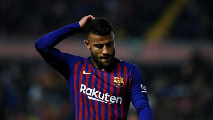 MADRID, SPAIN - NOVEMBER 03: Rafael Alcantara alias Rafinha of FC Barcelona reacts during the La Liga match between Rayo Vallecano de Madrid and FC Barcelona at Campo de Futbol de Vallecas on November 03, 2018 in Madrid, Spain. (Photo by Gonzalo Arroyo Moreno/Getty Images) 