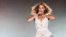 Bale si sposa in Italia, vuole che al matrimonio canti Beyoncé e tratta sulla cifra