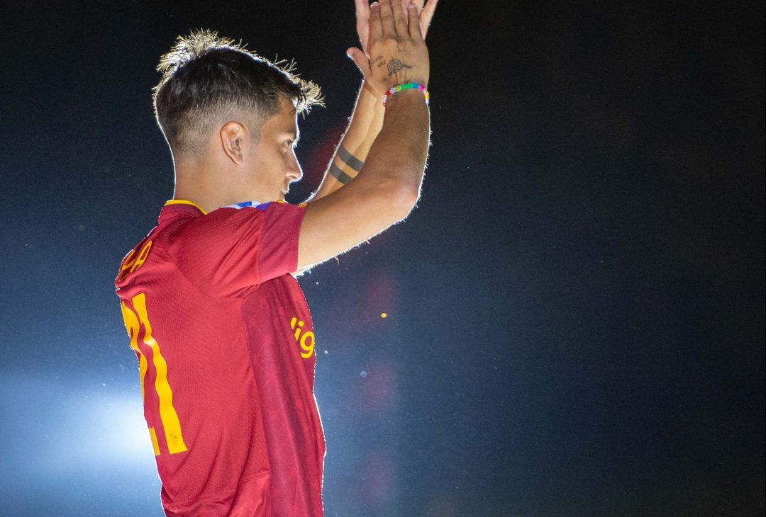 Dybala si presenta al Colosseo Quadrato – FOTO GALLERY - immagine 34